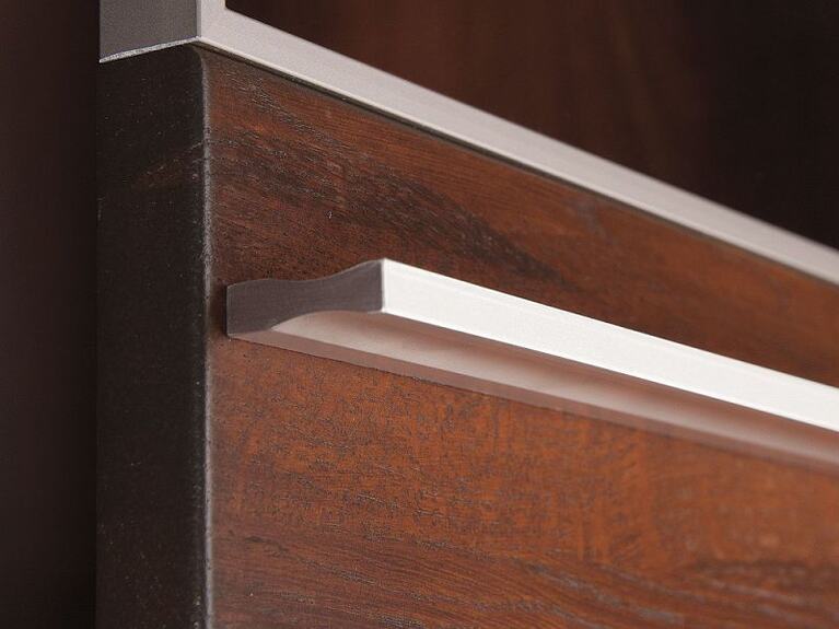 Vitrína vysoká PORTI 10