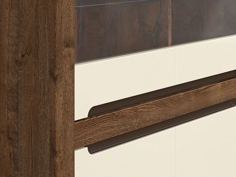 Vitrína RUSO dub april/perleťový lesk