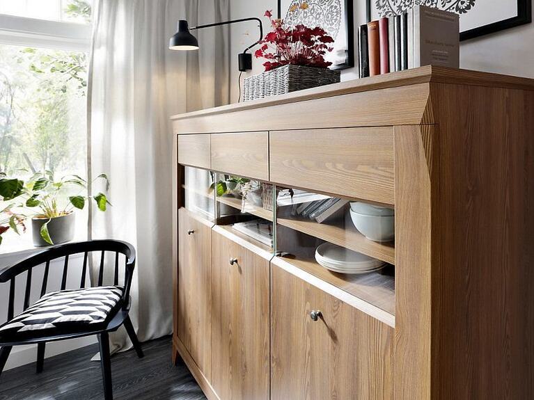 Vitrína BERGEN REG3W modřín sibiu zlatý