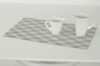 DK5037 Prostírání plastové