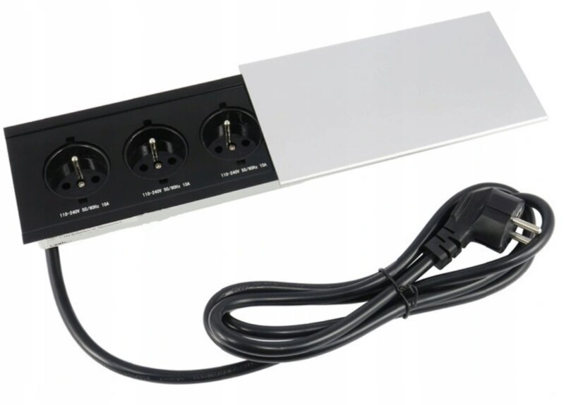 Zásuvka MODUL 3 x 230 V AC (10 A) stříbrná