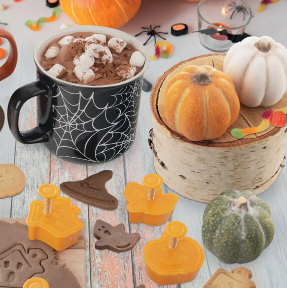 Vykrajovačka s pístem UH/kov Halloween 4 ks