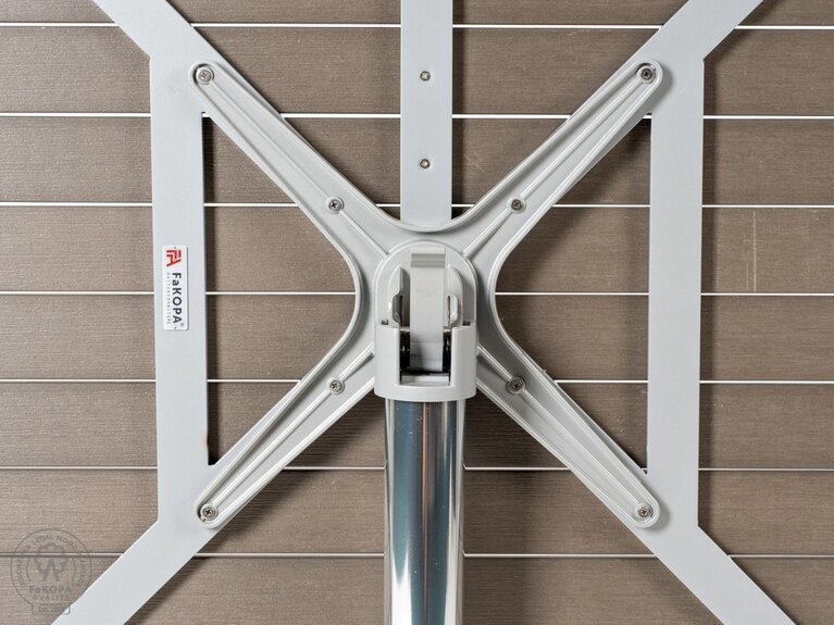 MANUEL - jídelní stůl