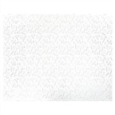 Ubrus - stříbrný vánoční vzor, 100% polyester, 130 x 160 cm.