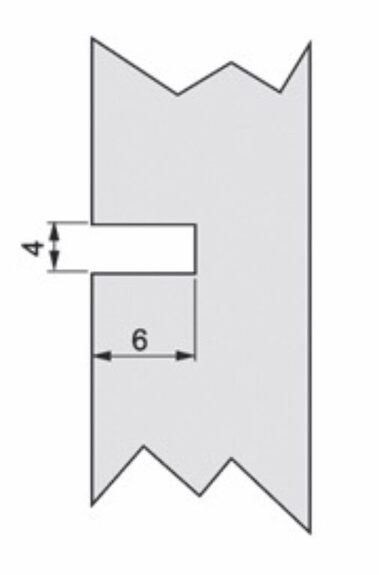 Klip nohy na dřevěný sokl, černý plast
