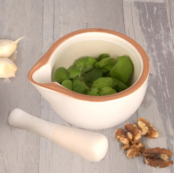 Hmoždíř ker. pr. 10,5 cm