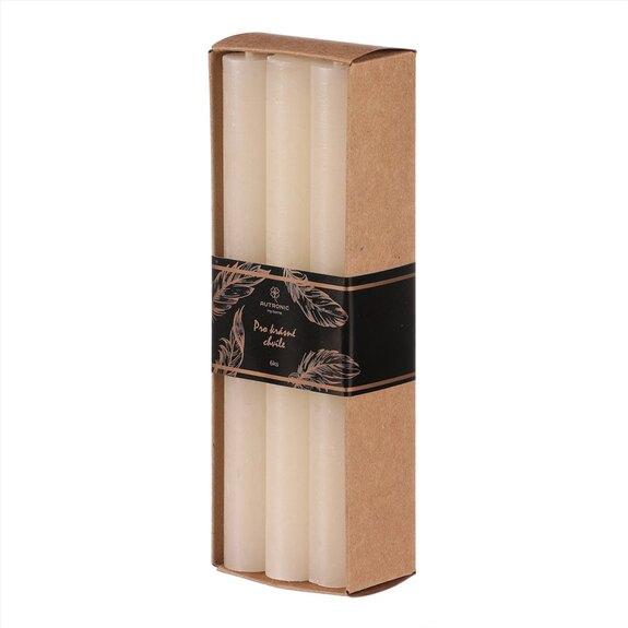 Svíčka kónická - parafín, béžová, cena za krabičku (6 ks).