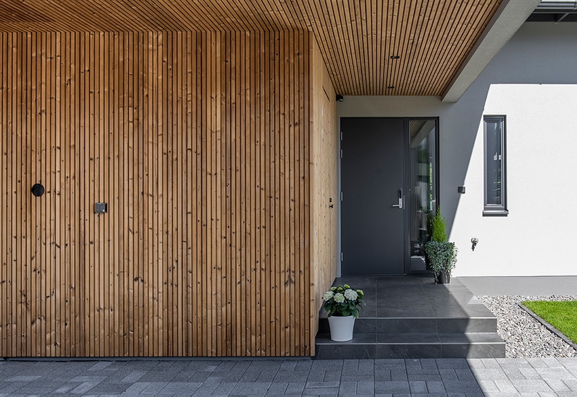 Exteriérový dřevěný obkladový SLAT panel 33-11 masiv