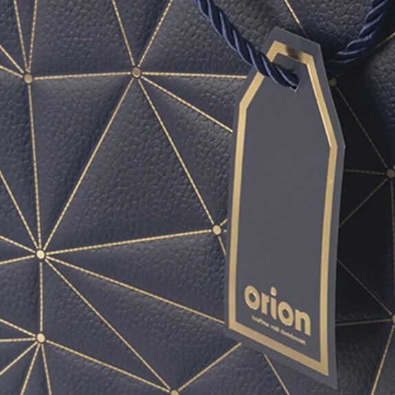 Taška papír dárková mřížka 18x10x23 cm modrá