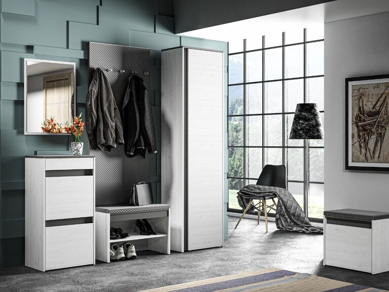 HATTERIA 06 - Skříň