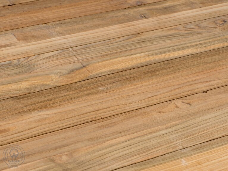 FLOSS RECYCLE - masivní stůl z recyklovaného teaku