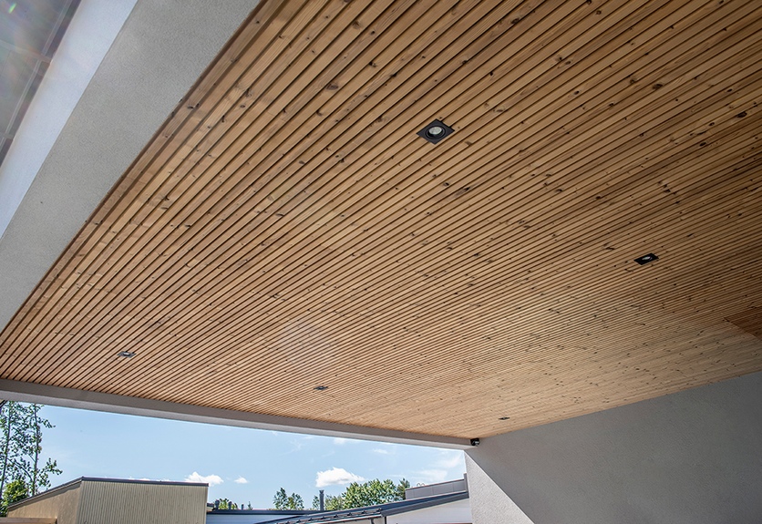 Exteriérový dřevěný obkladový SLAT panel 33-11 masiv