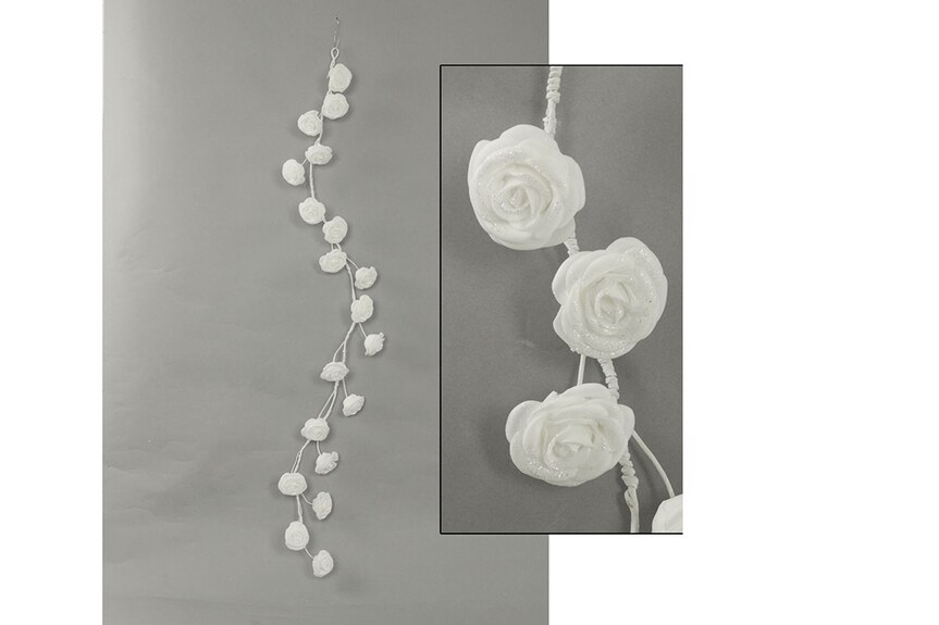 Girlanda PRZ2841 z pěnových růžiček, barva bílá, umělá dekorace