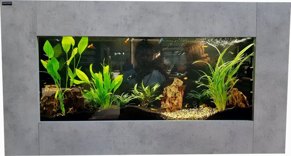 Nástěnné akvárium SNABYTEK 150 cm