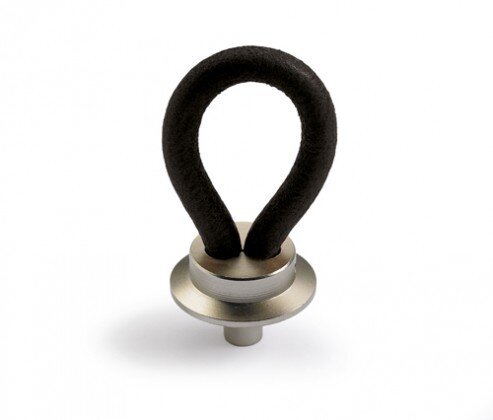 Knopka HETTICH 9113694 FILAGA černá kůže/nikl matný