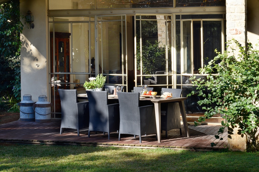 IOWA (MONTANA) křeslo - grafit + šedé podušky