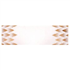 Běhoun bílý - zlaté stromky na okrajích, 100% polyester, 40 x 150 cm.