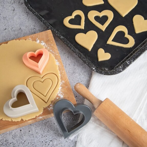 Vykrajovačka UH srdce sada 3 ks mix