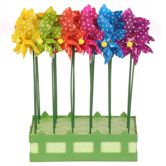 Větrník plastový - bílé puntíky VET3001