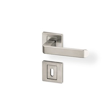 Rozetové kování Diplomat