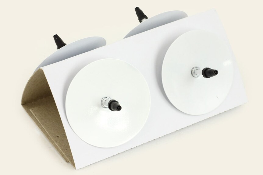 CP6195-5-S4-BILA Kovový bodec 4ks